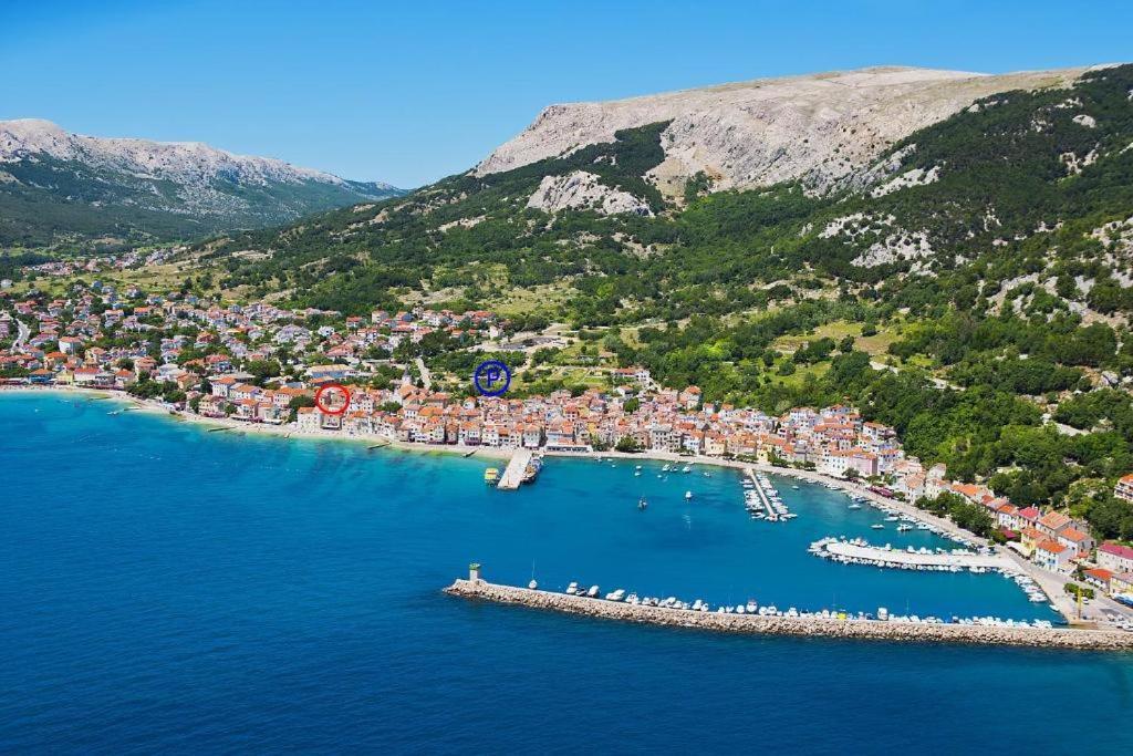 Rooms & Studio Apartments By The Way Baska  Exterior photo