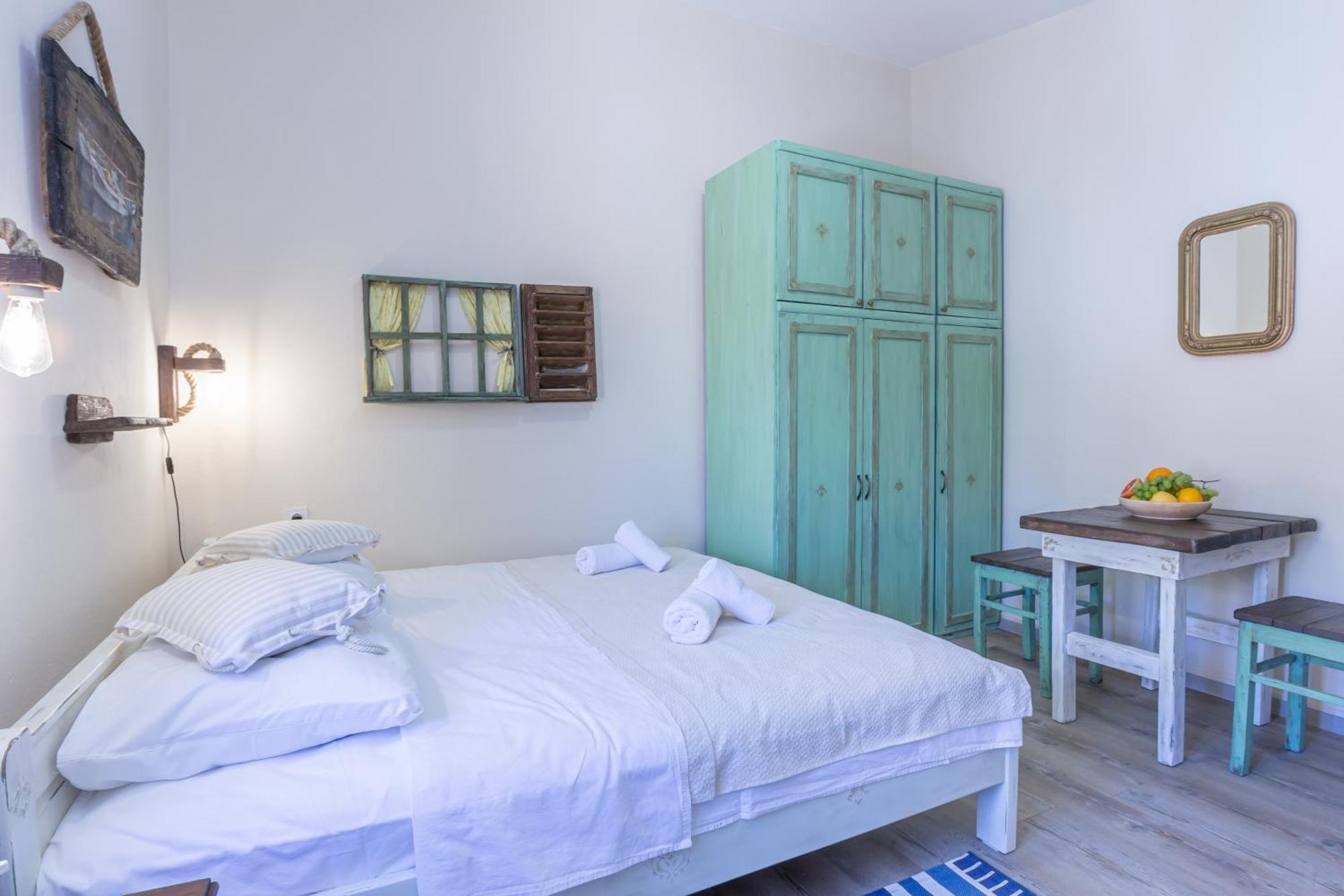 Rooms & Studio Apartments By The Way Baska  Exterior photo