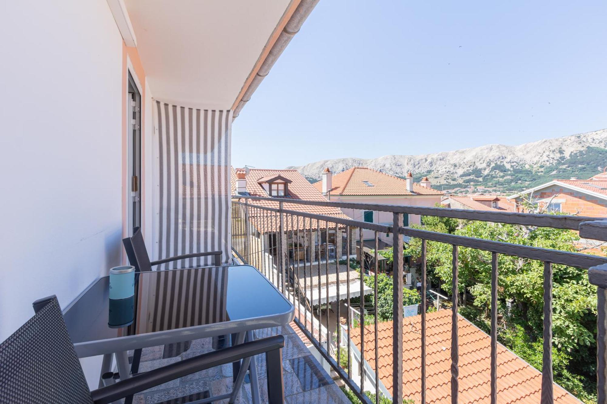 Rooms & Studio Apartments By The Way Baska  Exterior photo